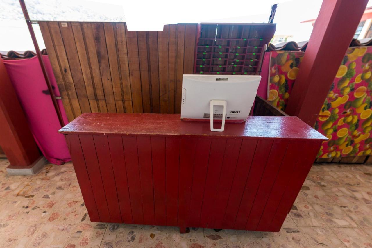 Oyo Hotel Rubi シワタネホ エクステリア 写真